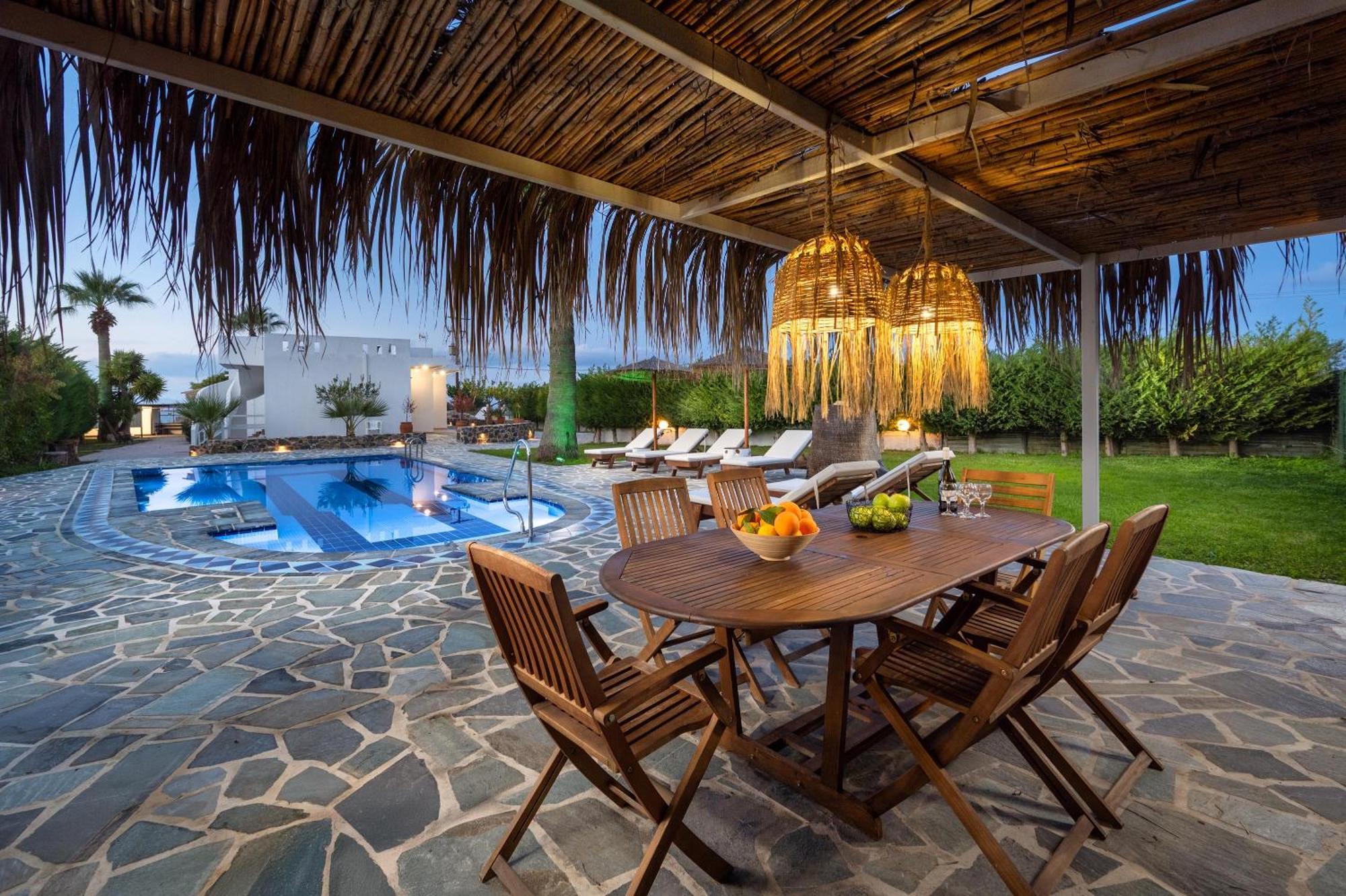 Villa Palmeras Soroni Dış mekan fotoğraf